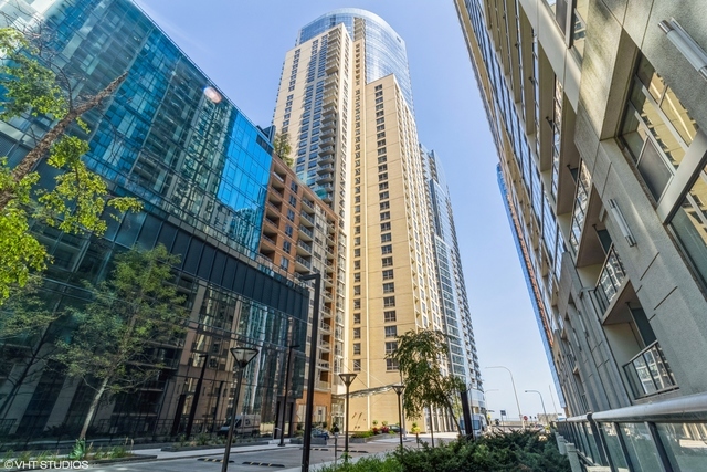 420 E Waterside Dr #3310