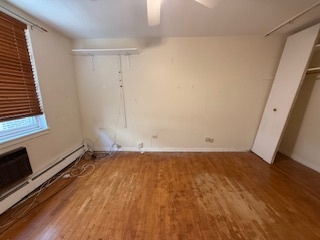 2726 Central St #3D Evanston, IL 60201