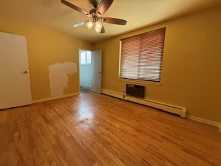 2726 Central St #3D Evanston, IL 60201