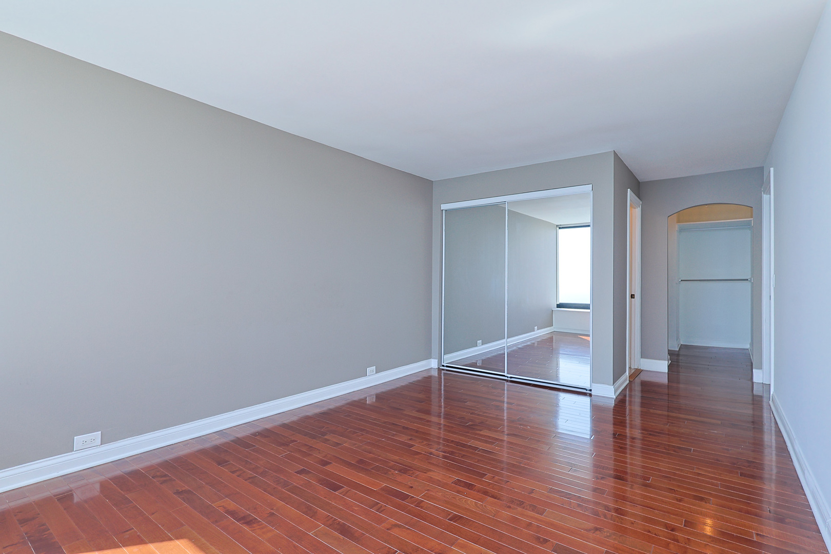 155 N Hbr Dr #5210 Chicago, IL 60601