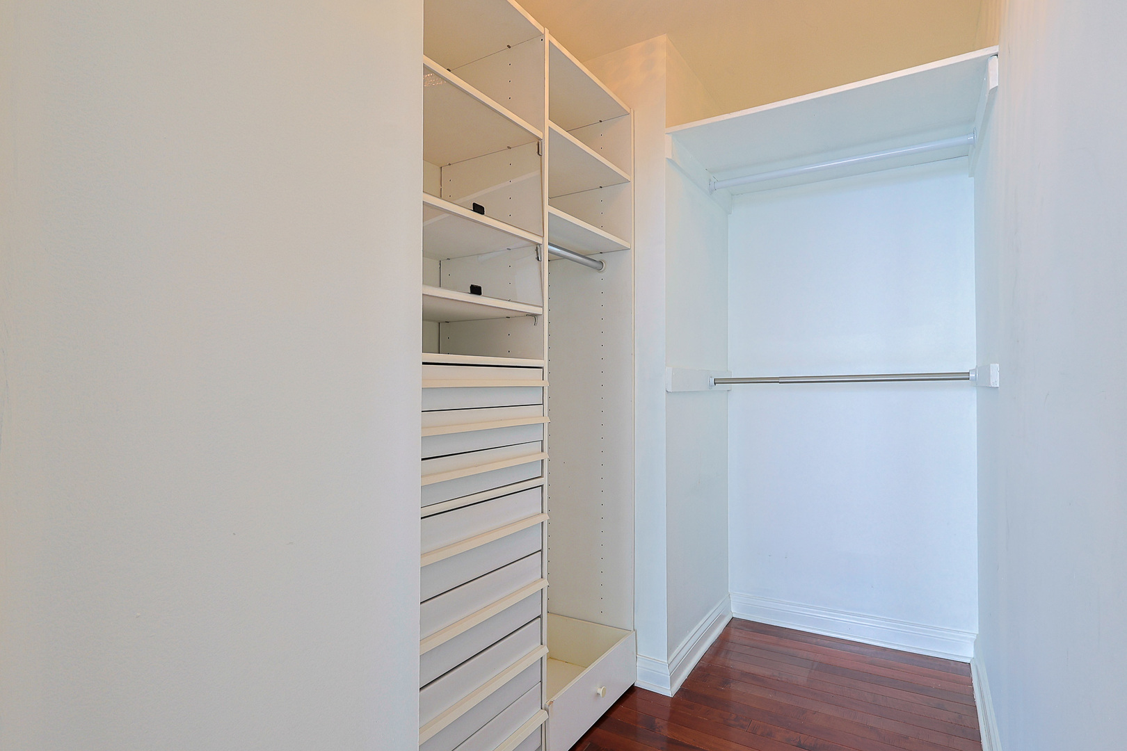 155 N Hbr Dr #5210 Chicago, IL 60601