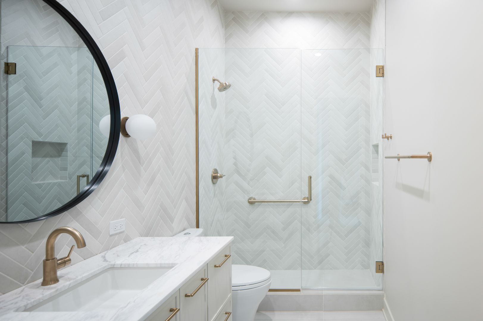 19 Heritage Dr Highland Park, IL 60035