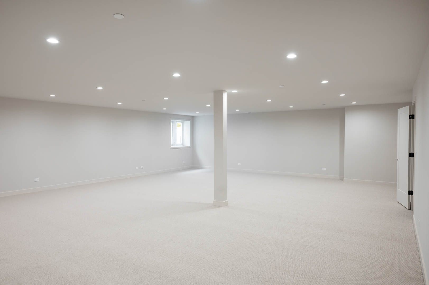 19 Heritage Dr Highland Park, IL 60035