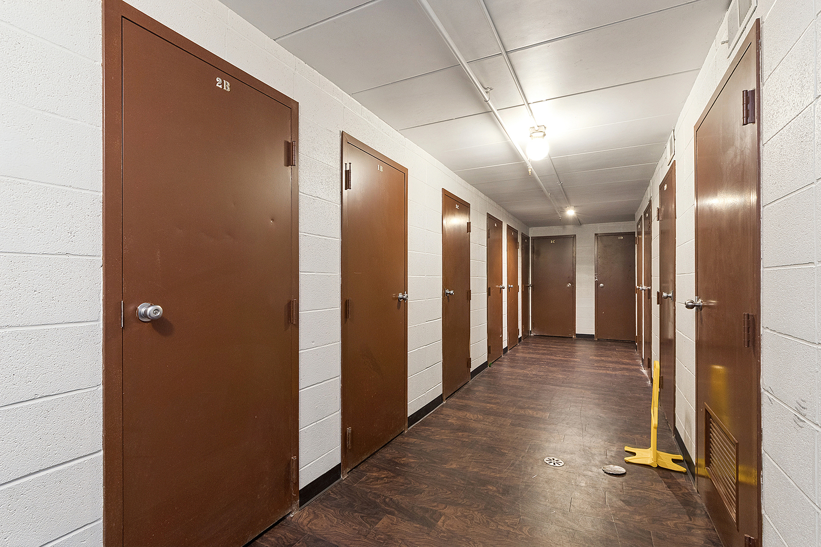 1940 183rd St #1C Homewood, IL 60430