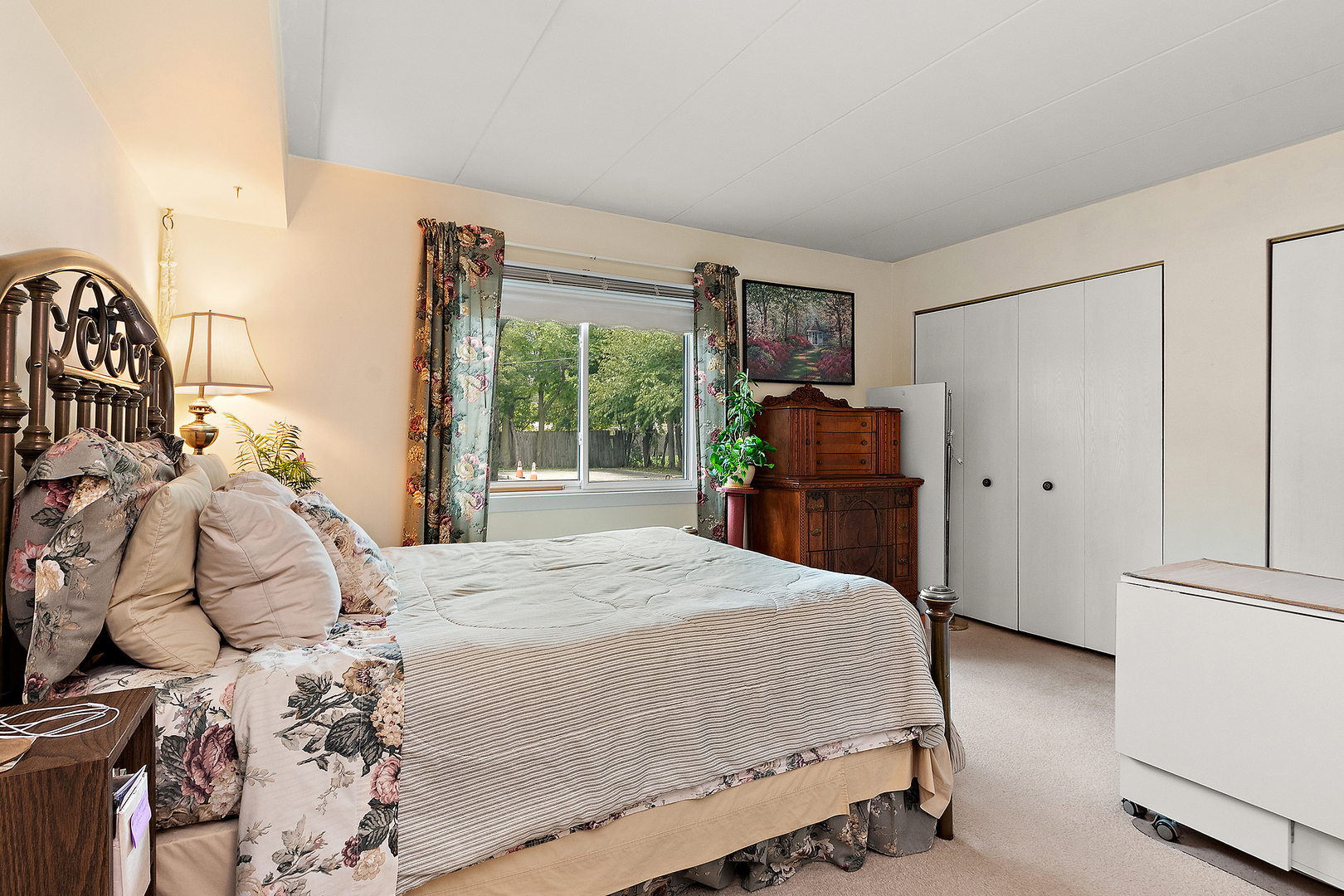 1940 183rd St #1C Homewood, IL 60430