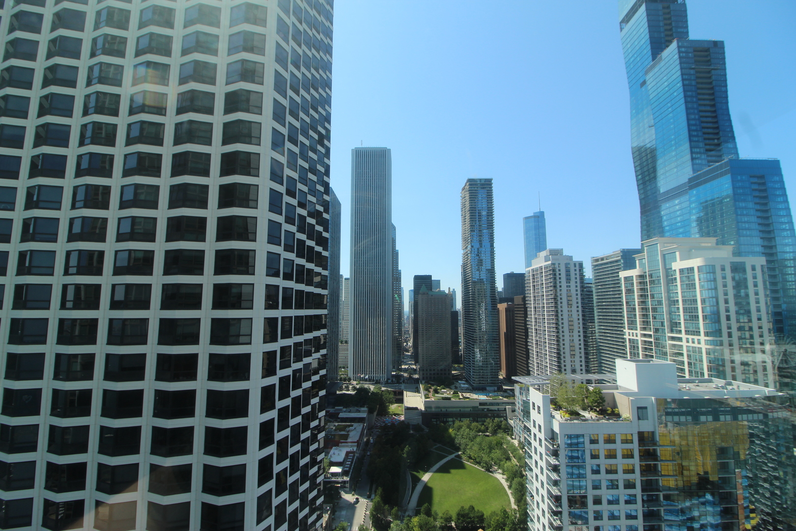 195 N Hbr Dr #4608 Chicago, IL 60601