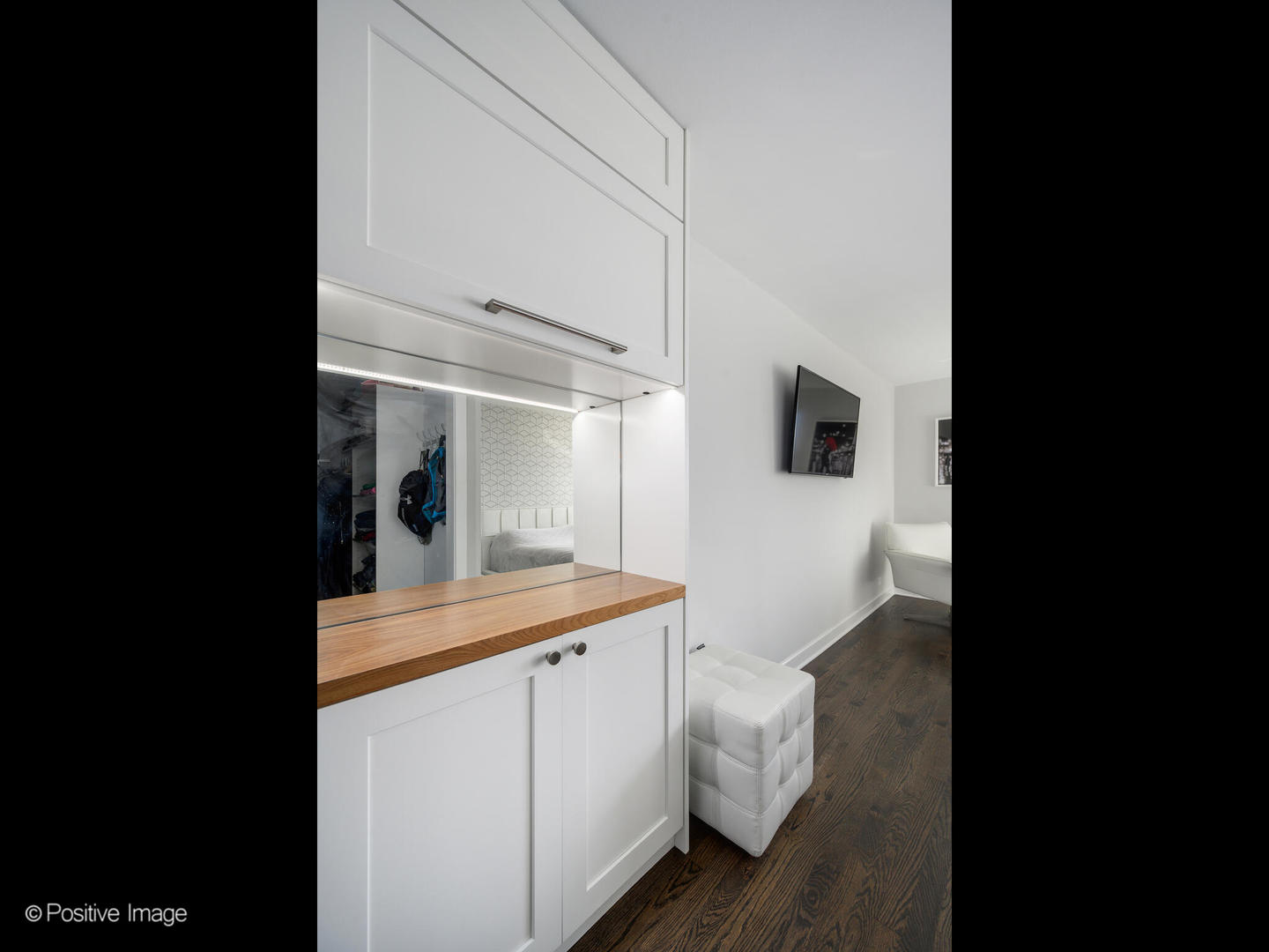 400 E Randolph St #3715 Chicago, IL 60601