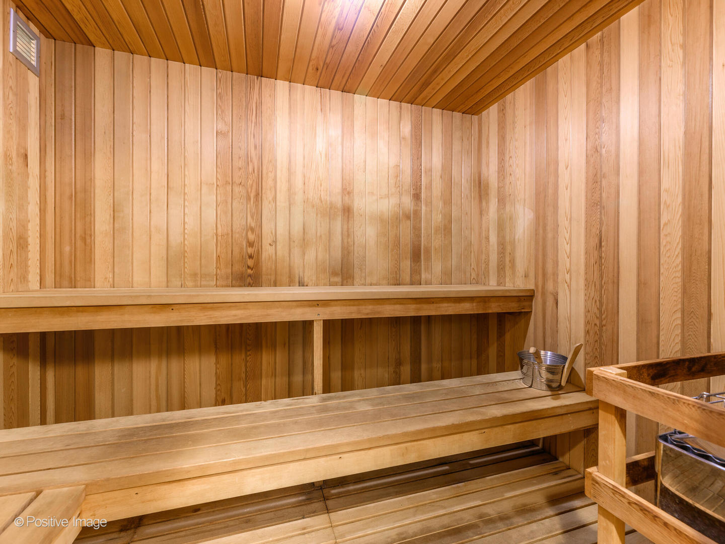 400 E Randolph St #3715 Chicago, IL 60601