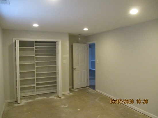 2212 West Acres Rd Joliet, IL 60435