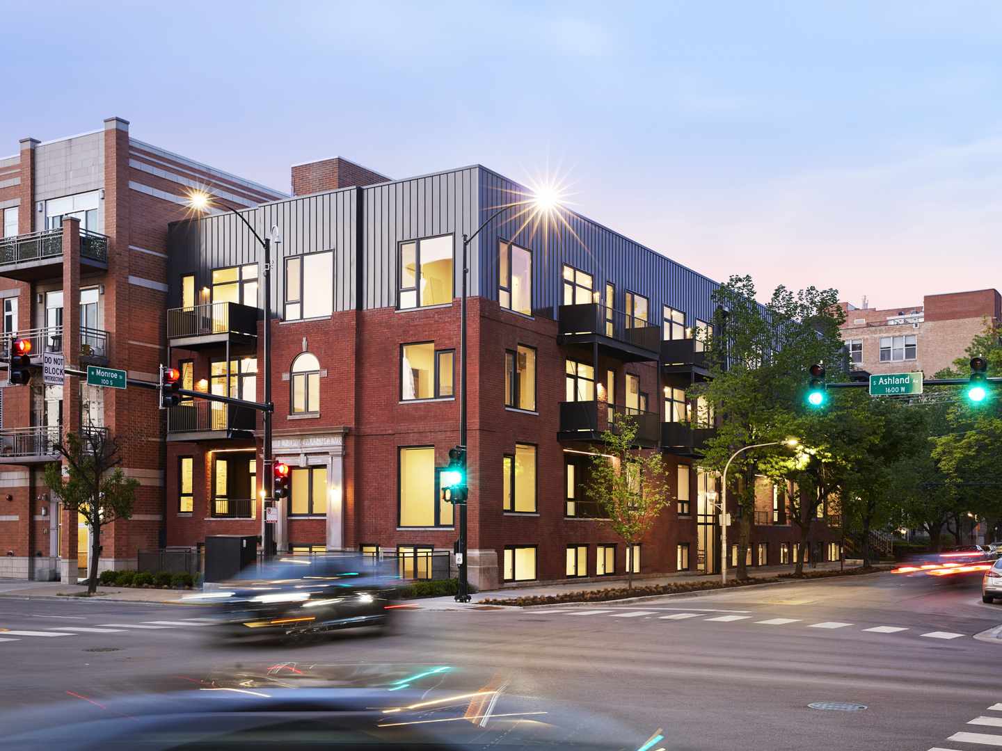 1550 W Monroe St #402