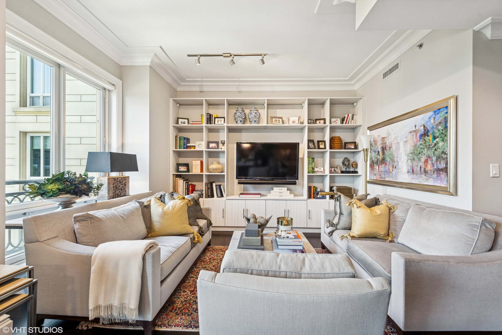 2550 N Lakeview Ave #N602 Chicago, IL 60614