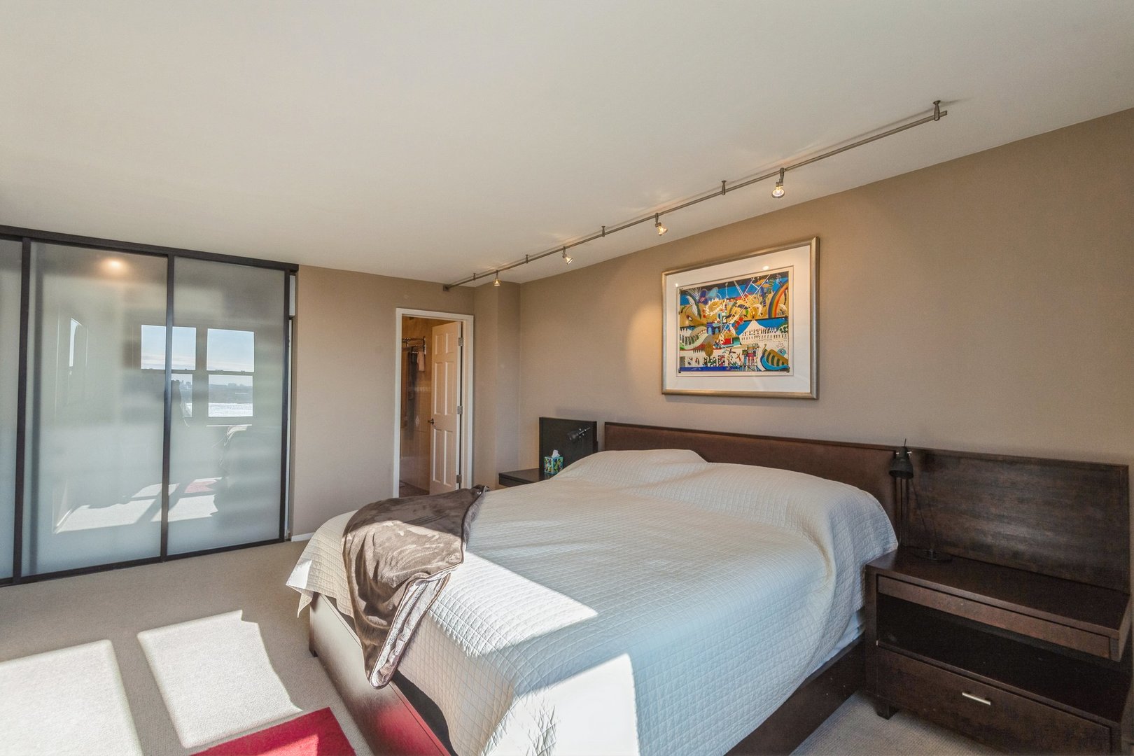 400 E RANDOLPH St #2019 Chicago, IL 60601