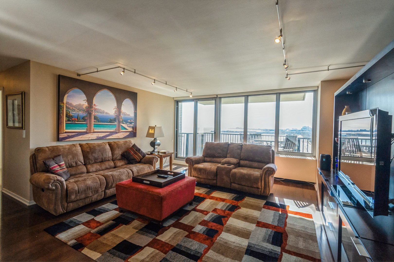 400 E RANDOLPH St #2019 Chicago, IL 60601