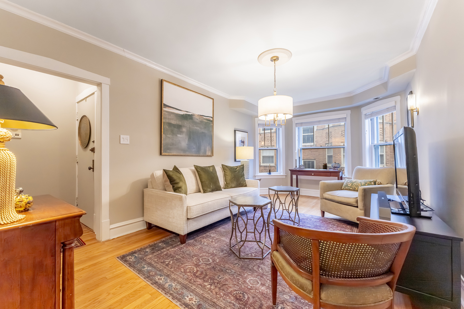 617 Washington Blvd #2N Oak Park, IL 60302