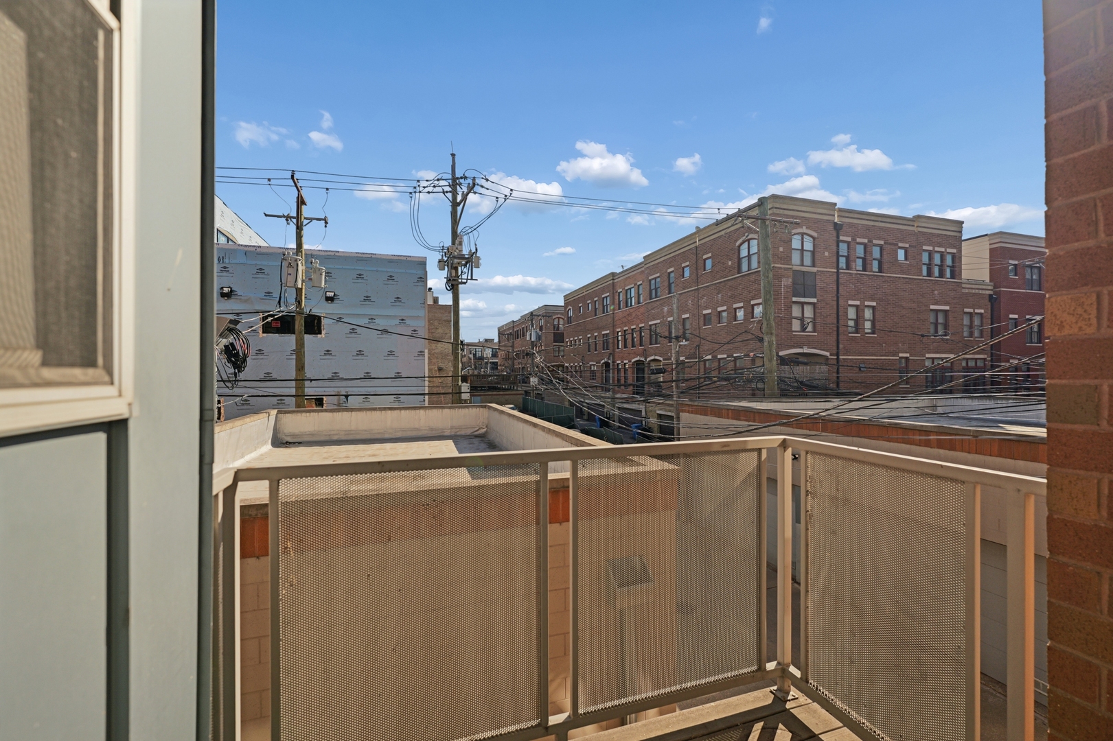 1735 N Western Ave #2 Chicago, IL 60647