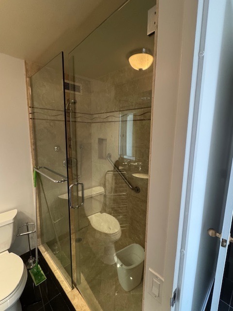 360 E Randolph St #302