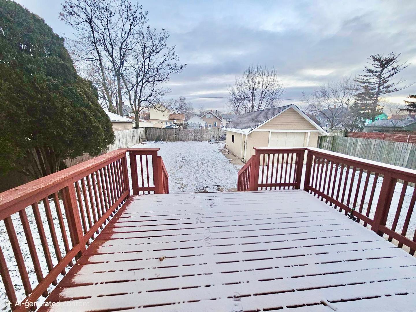 747 Delius St Aurora, IL 60505