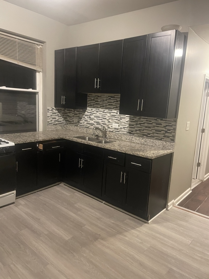 6611 S Langley Ave #1 Chicago, IL 60637