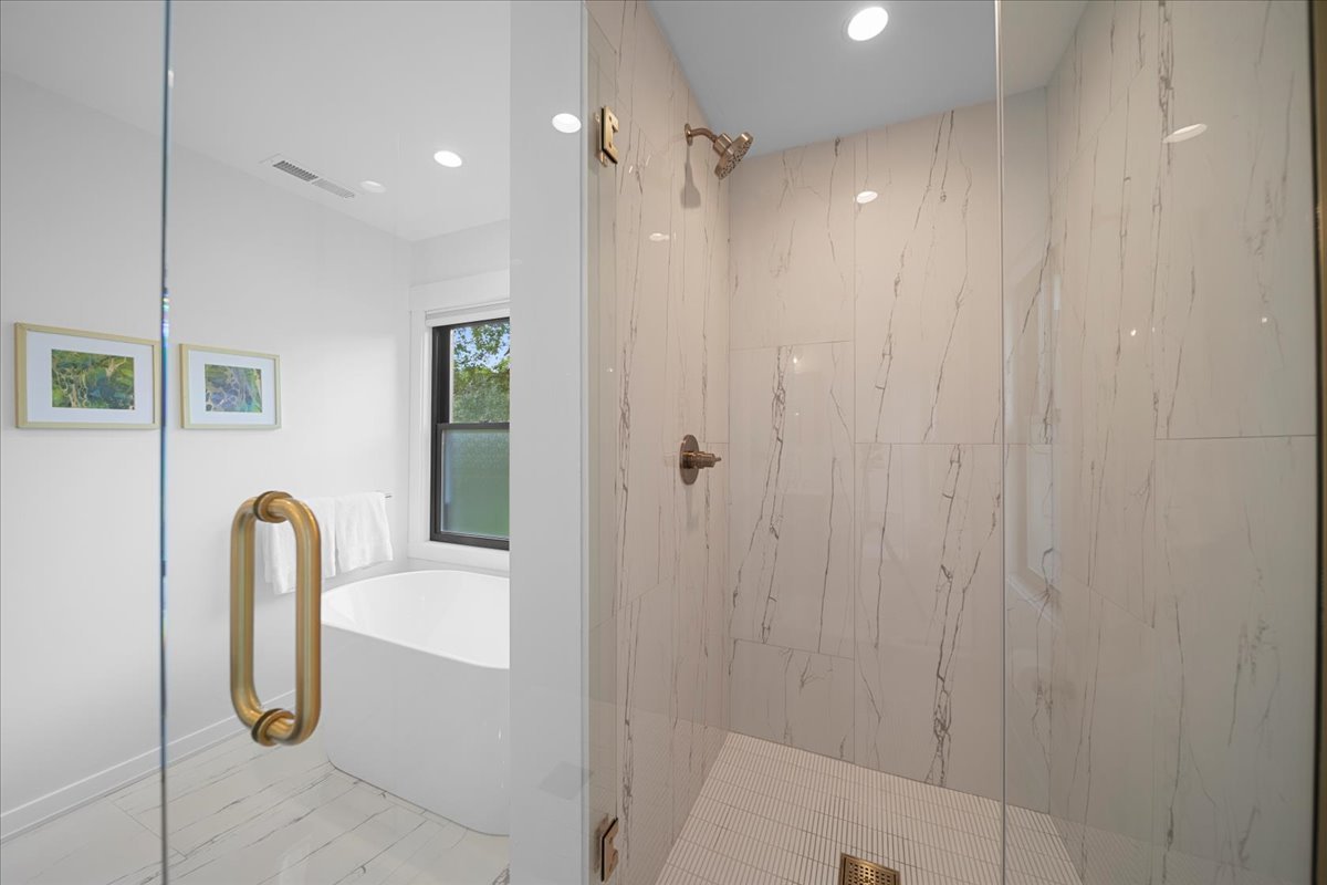 4072 Bunker Ln Wilmette, IL 60091