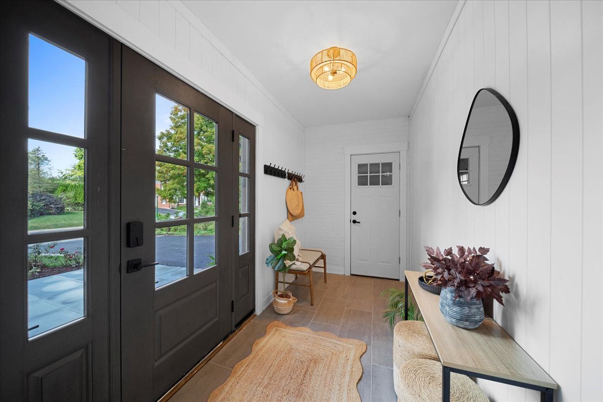 4072 Bunker Ln Wilmette, IL 60091