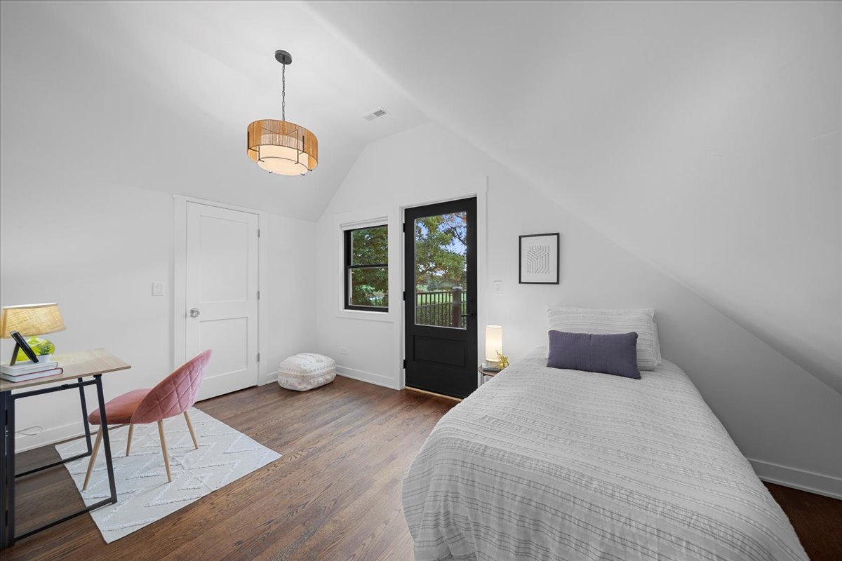 4072 Bunker Ln Wilmette, IL 60091