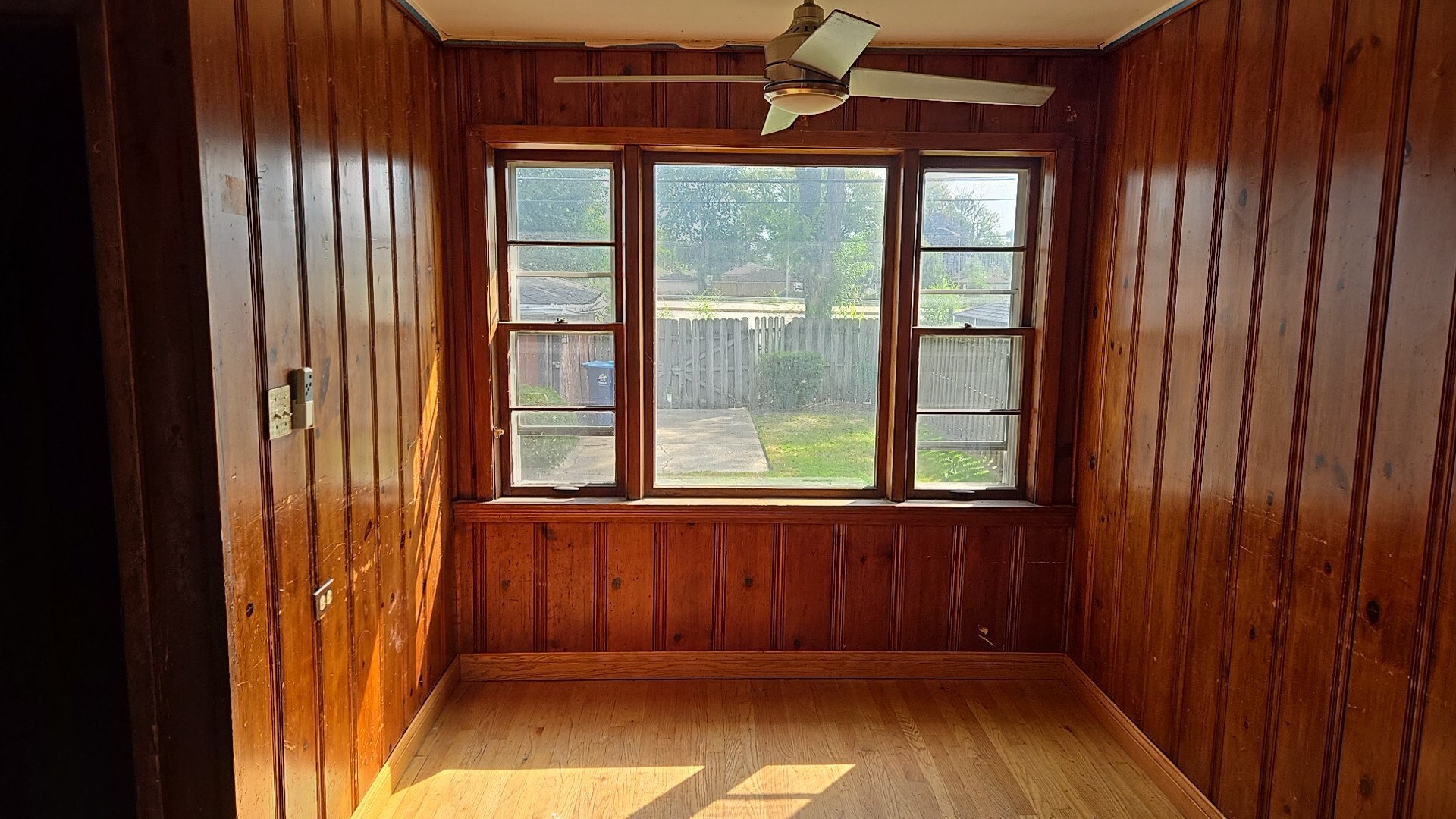 413 Greenbay Ave Calumet City, IL 60409