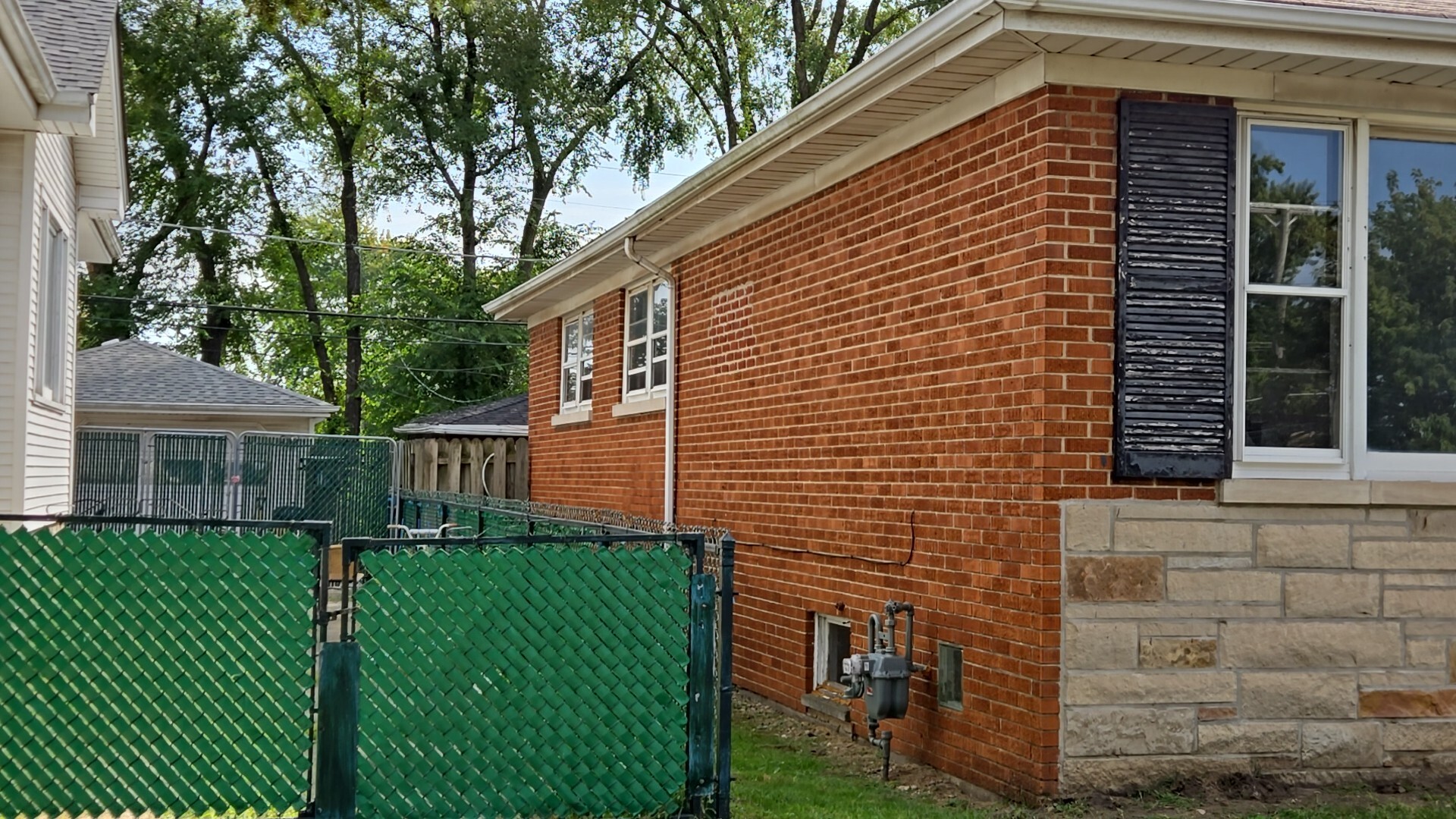 413 Greenbay Ave Calumet City, IL 60409