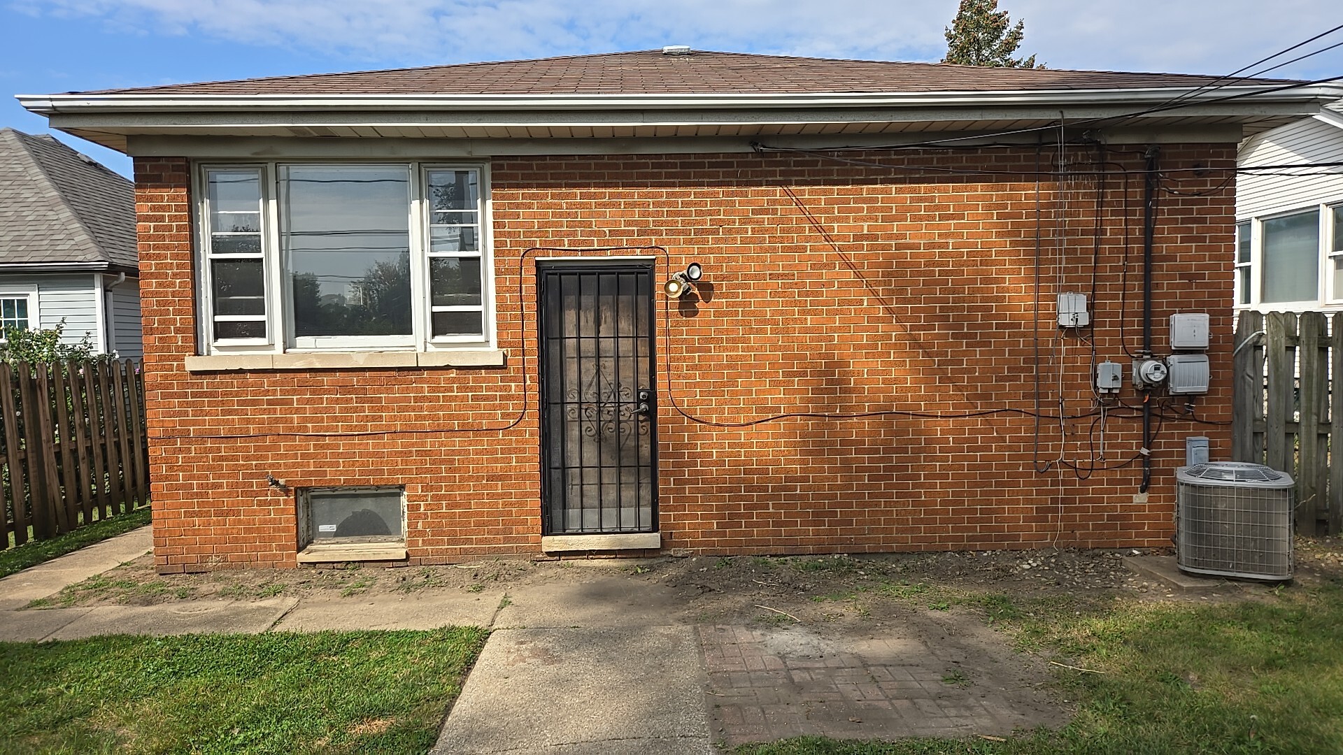 413 Greenbay Ave Calumet City, IL 60409