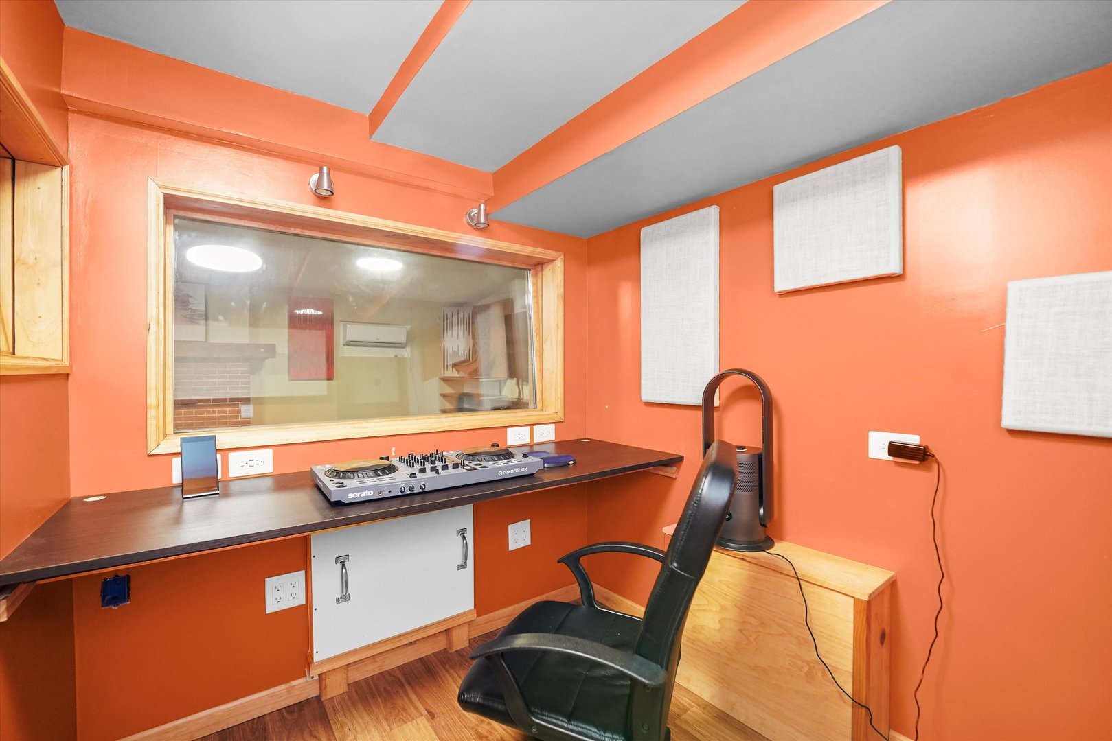 1104 Fair Oaks Ave Oak Park, IL 60302