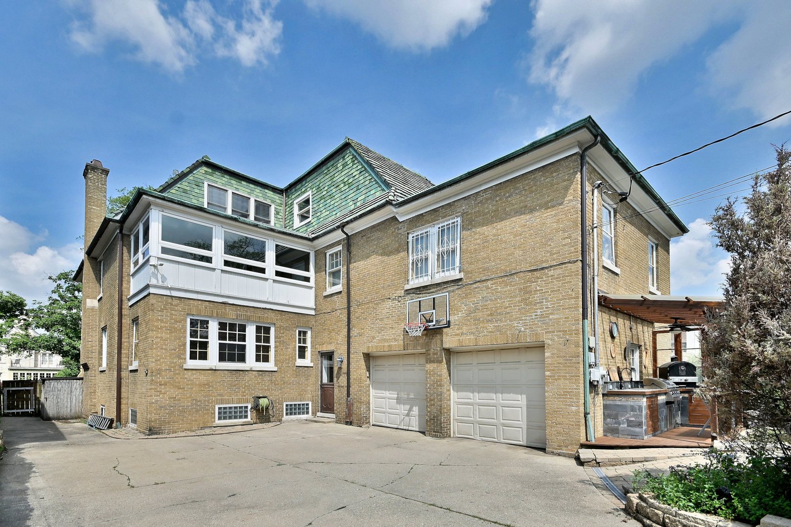 1104 Fair Oaks Ave Oak Park, IL 60302