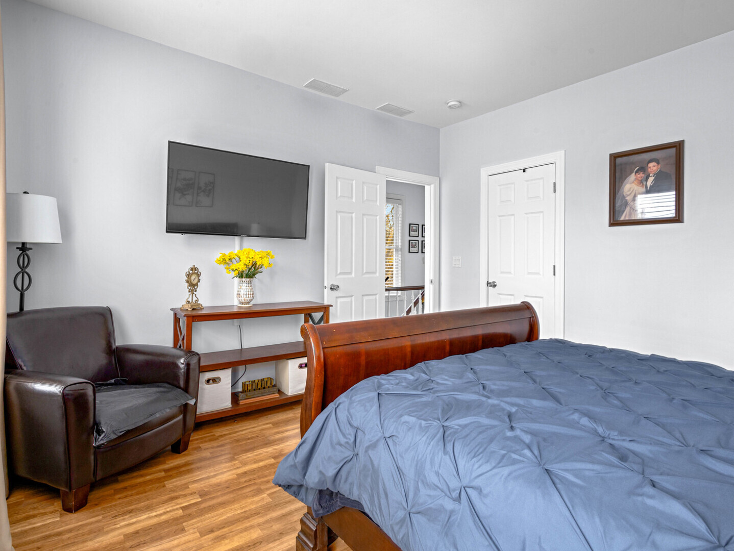 506 W Oneida St Joliet, IL 60435