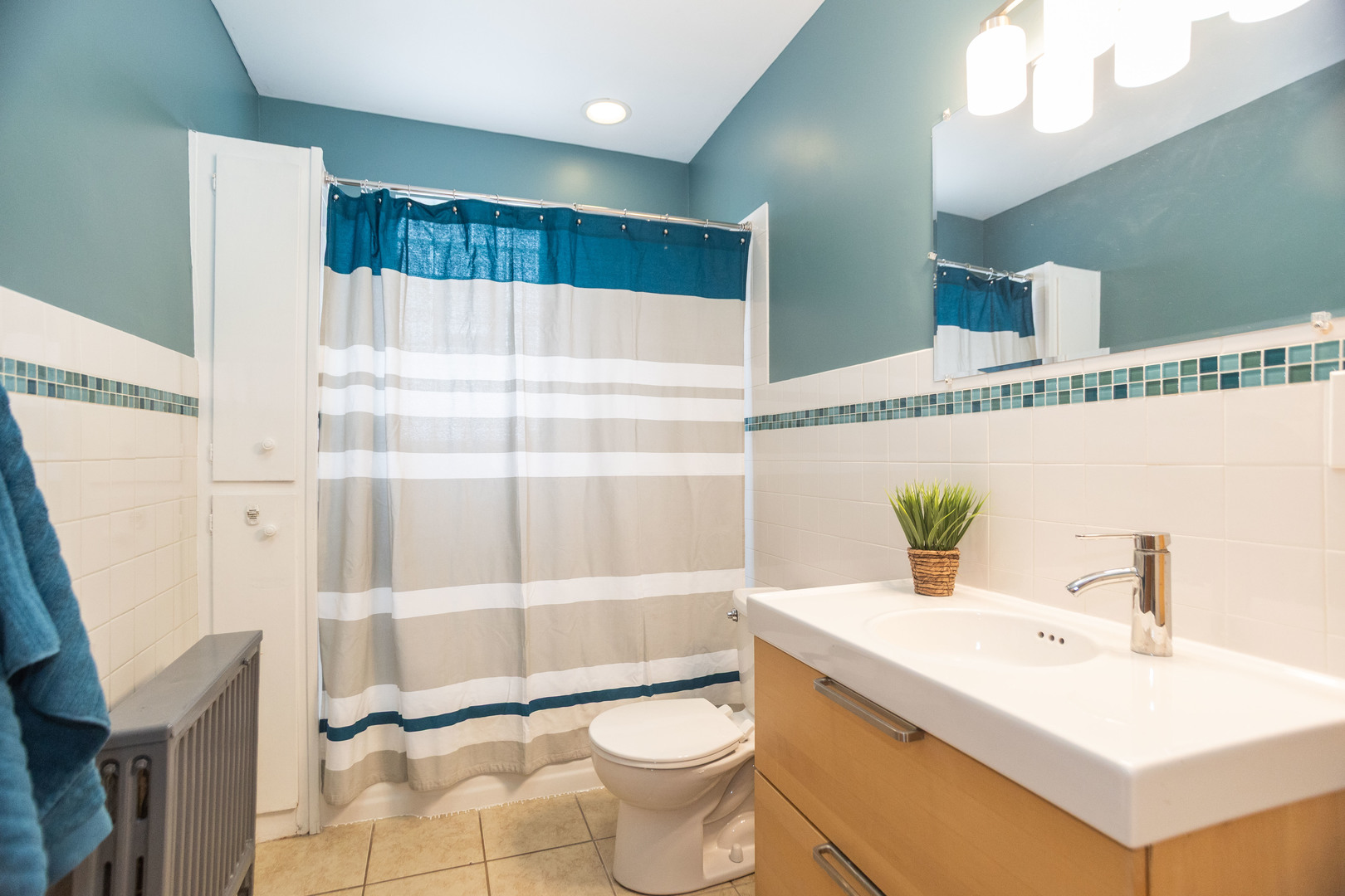 1330 W Norwood St #2 Chicago, IL 60660