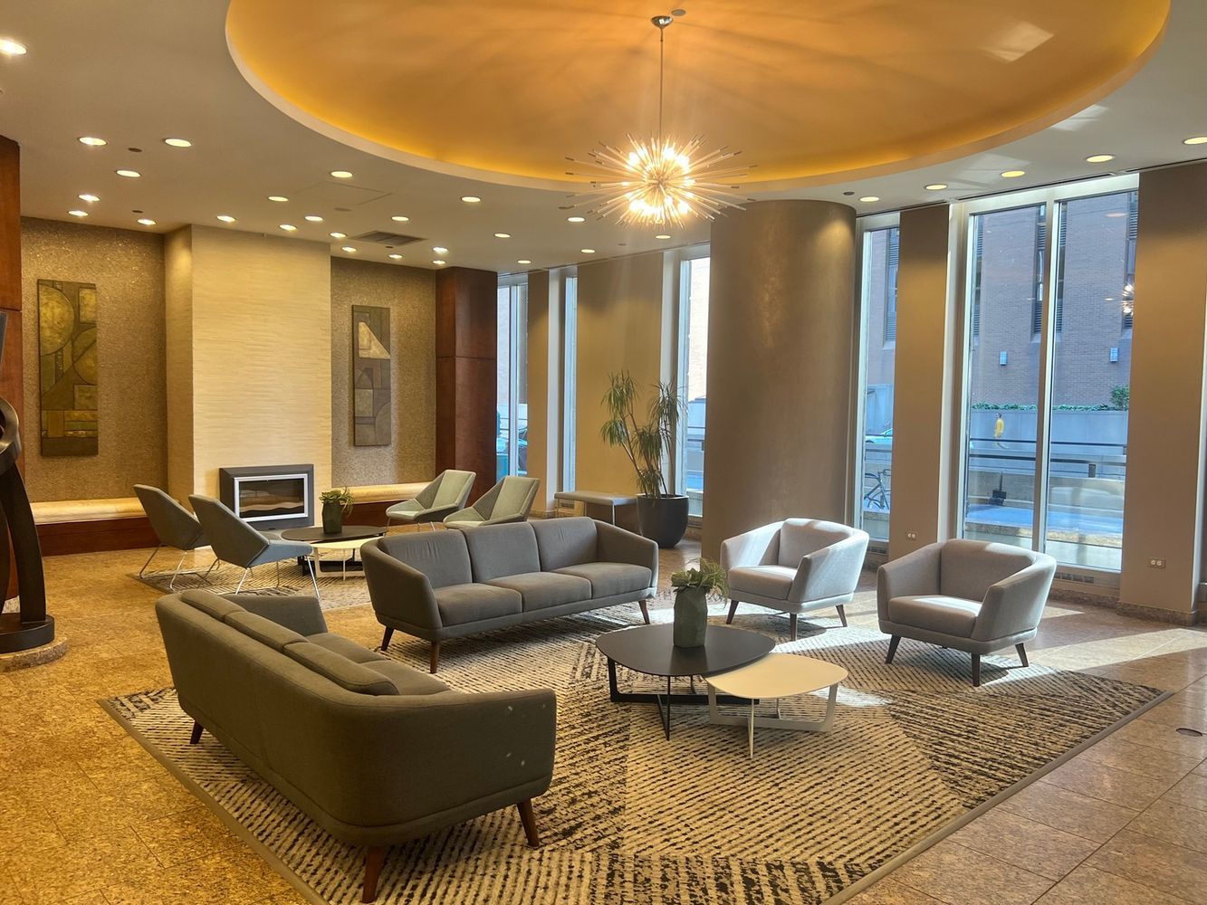 222 N COLUMBUS Dr #1407 Chicago, IL 60601