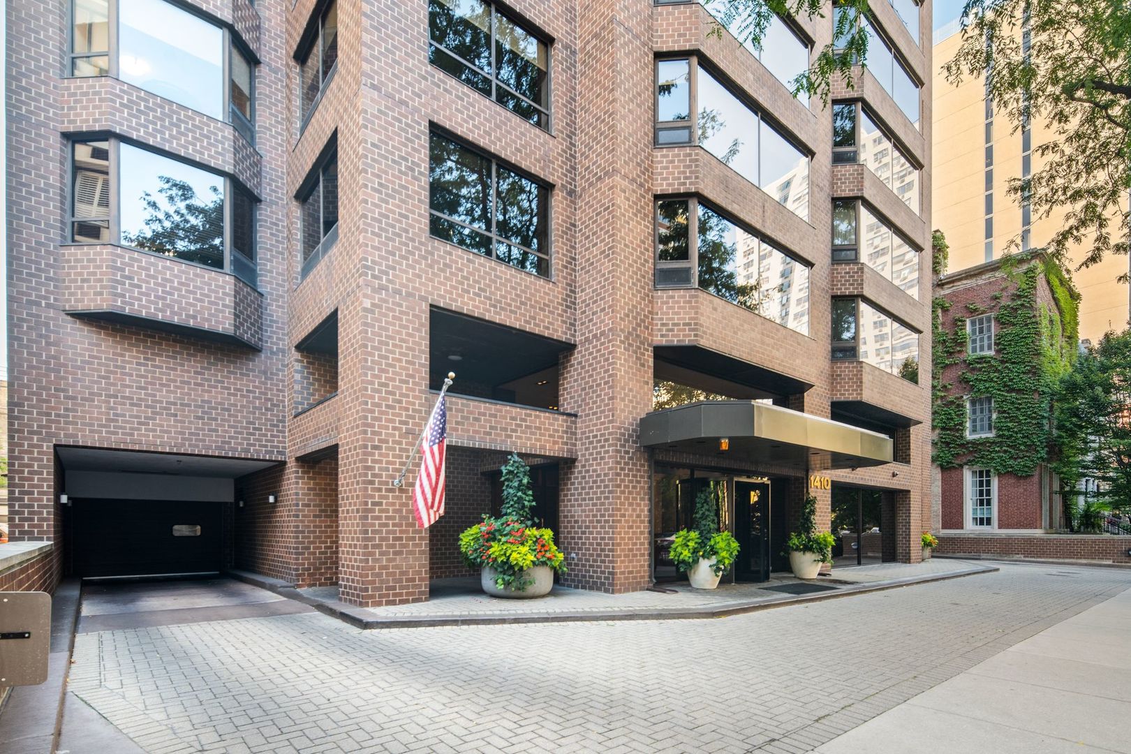 1410 N State Pkwy #10B