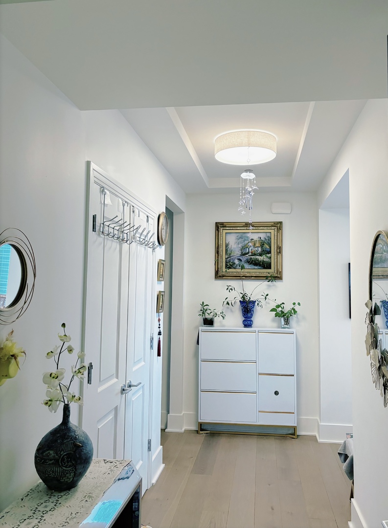 363 E Wacker Dr #4801 Chicago, IL 60601