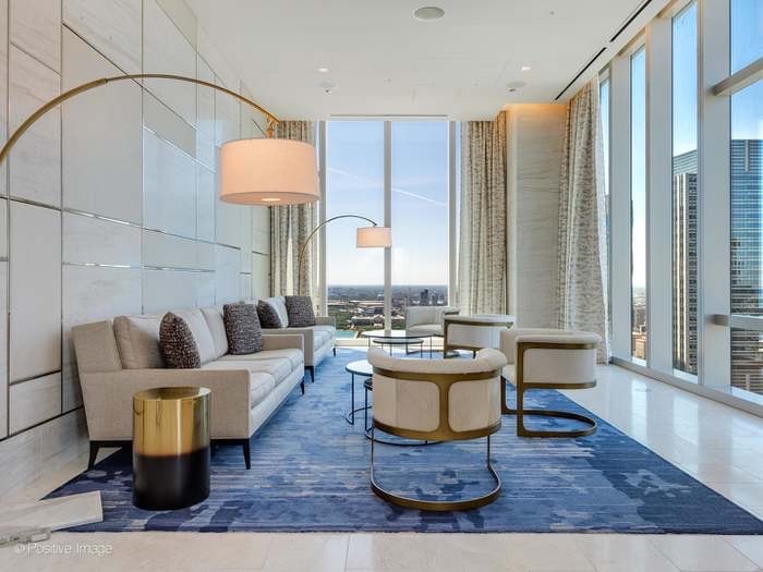 363 E Wacker Dr #4801 Chicago, IL 60601