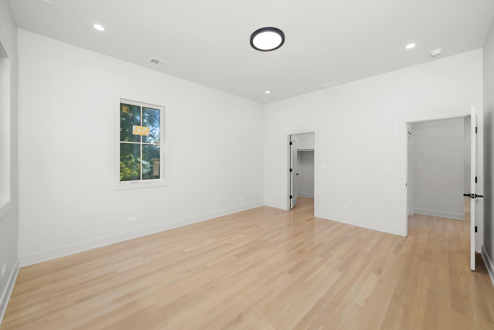 1037 Belleforte Ave Oak Park, IL 60302