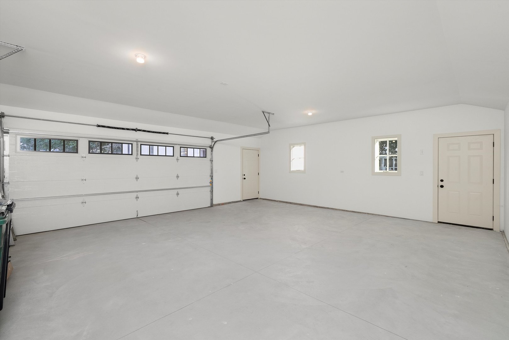 1037 Belleforte Ave Oak Park, IL 60302