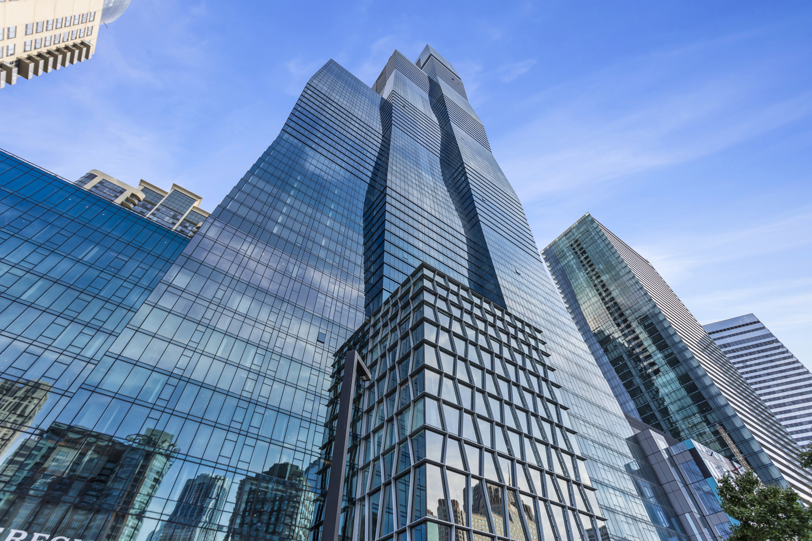 363 E Wacker Dr #2503 Chicago, IL 60601