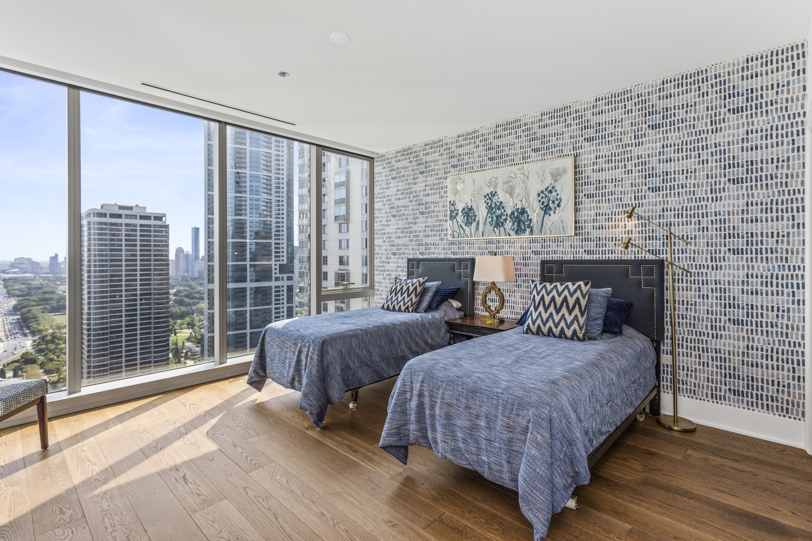 363 E Wacker Dr #2503 Chicago, IL 60601