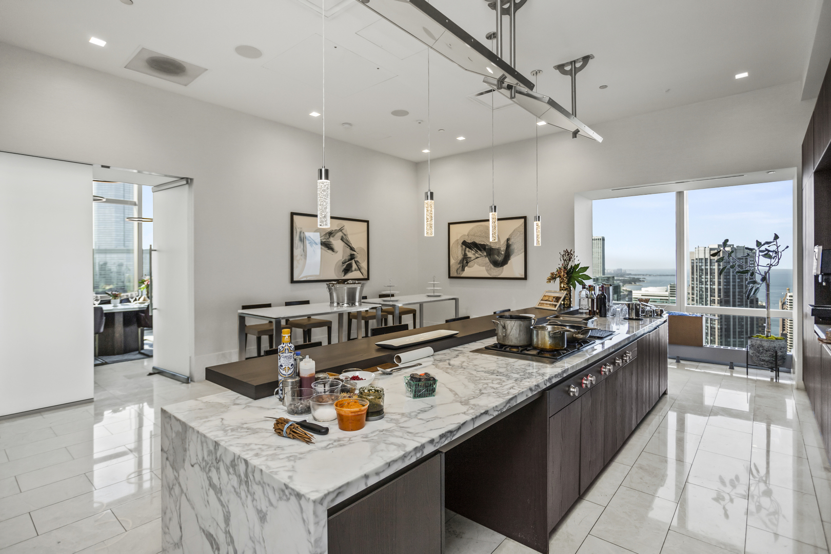 363 E Wacker Dr #2503 Chicago, IL 60601