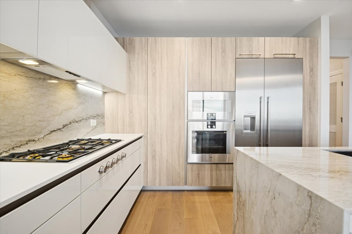 363 E Wacker Dr #3805 Chicago, IL 60601