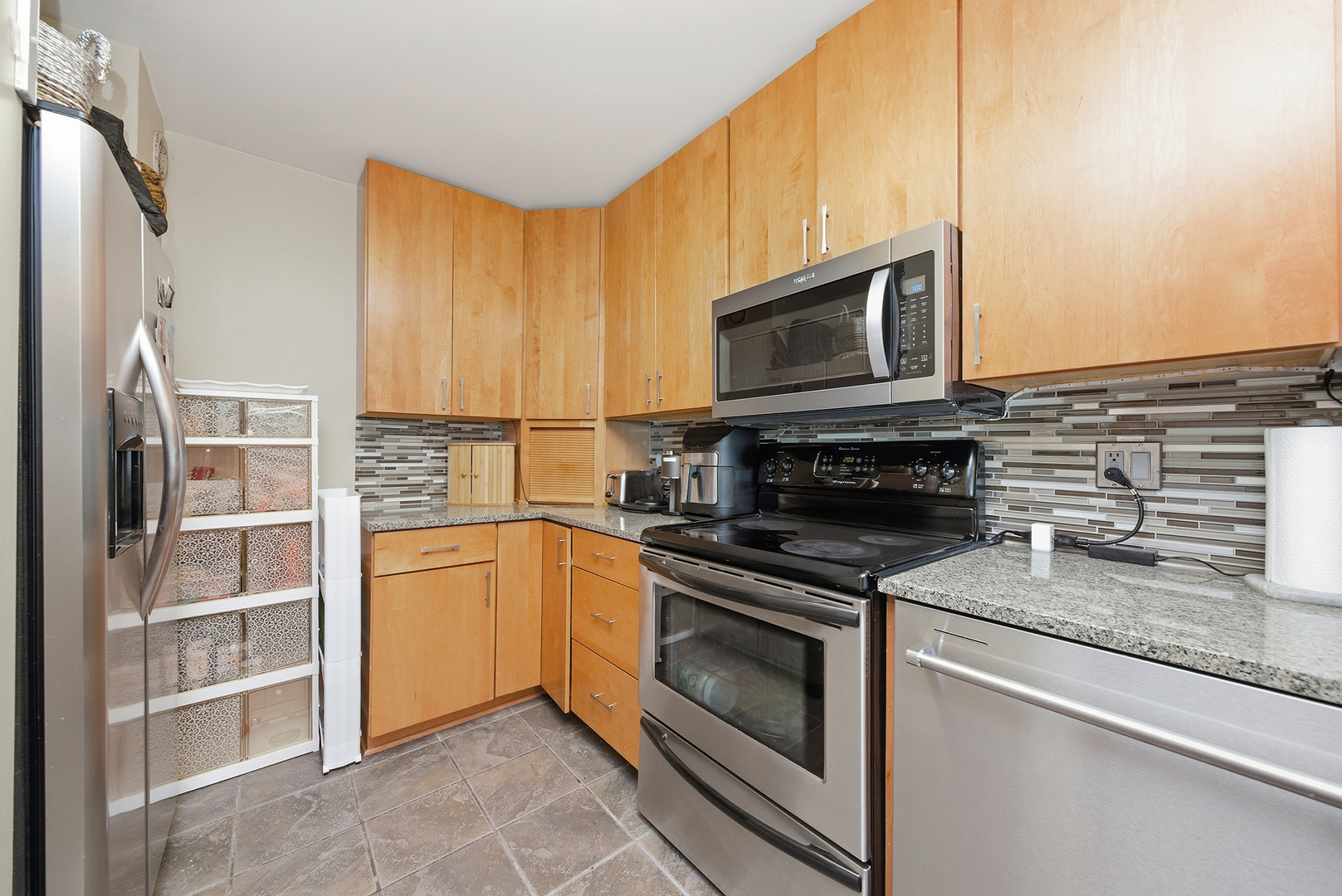 195 N Hbr Dr #1006 Chicago, IL 60601
