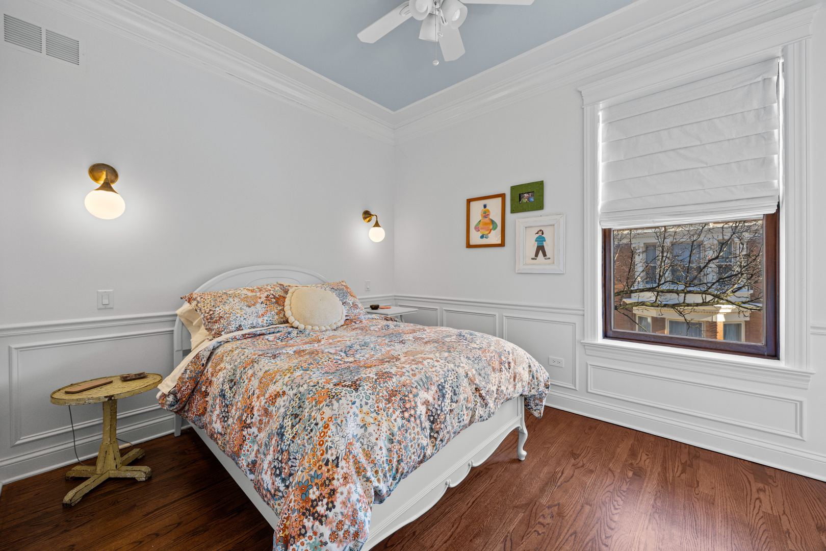 3818 N Alta Vis Ter Chicago, IL 60613