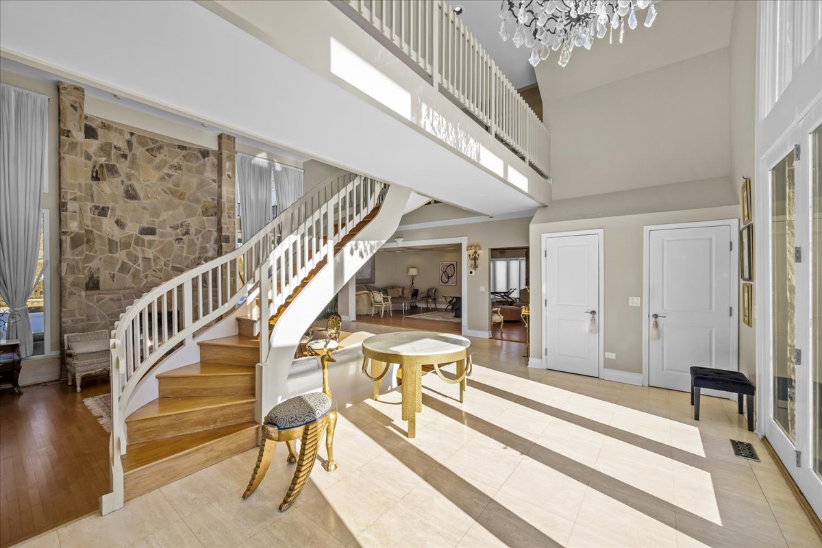 2045 Kipling Ct Highland Park, IL 60035