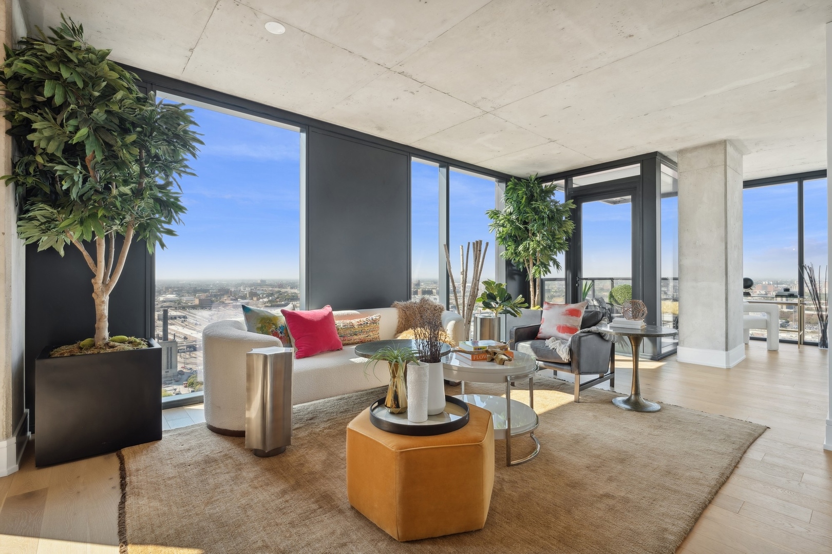 234 W Polk St #3101 Chicago, IL 60607