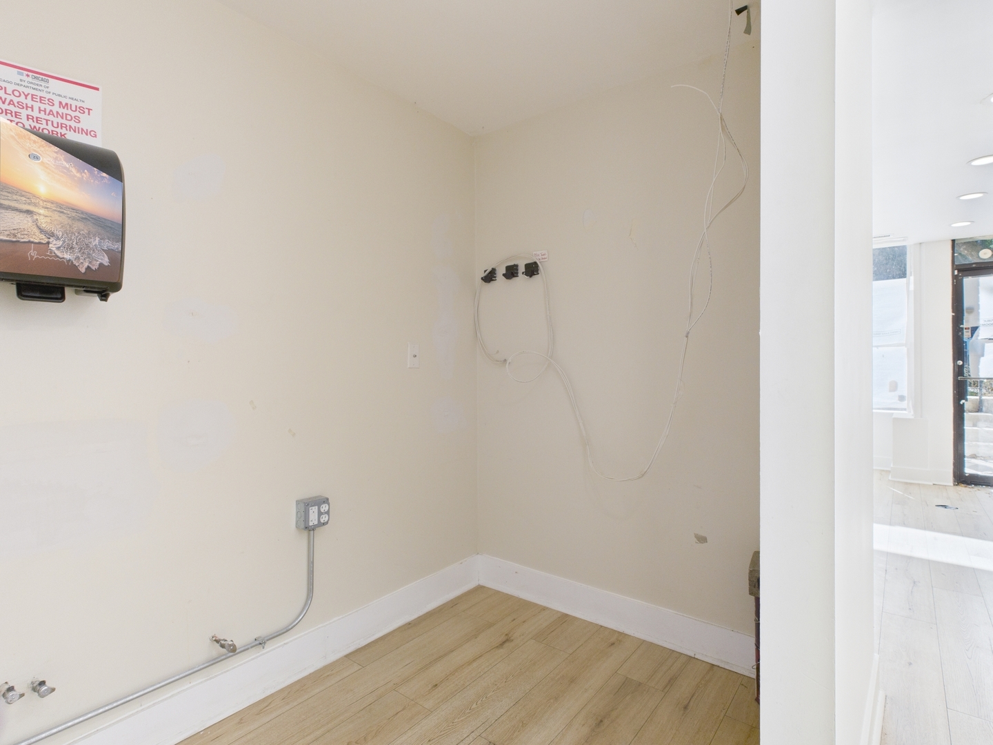 1512 W Taylor St #1 Chicago, IL 60607