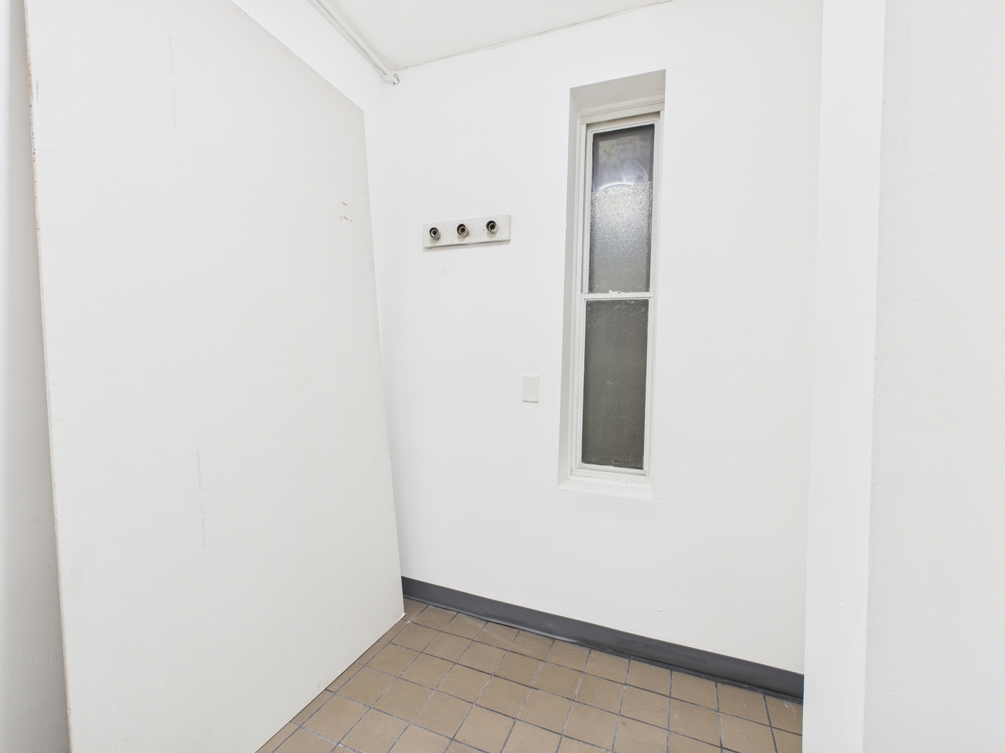 1512 W Taylor St #1 Chicago, IL 60607