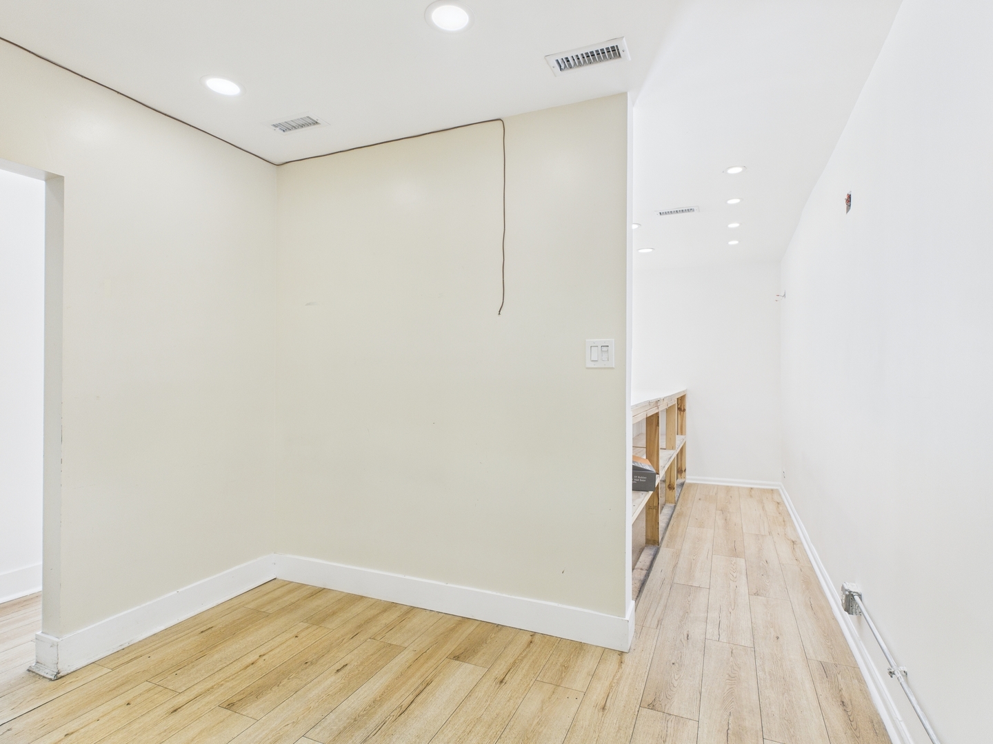 1512 W Taylor St #1 Chicago, IL 60607