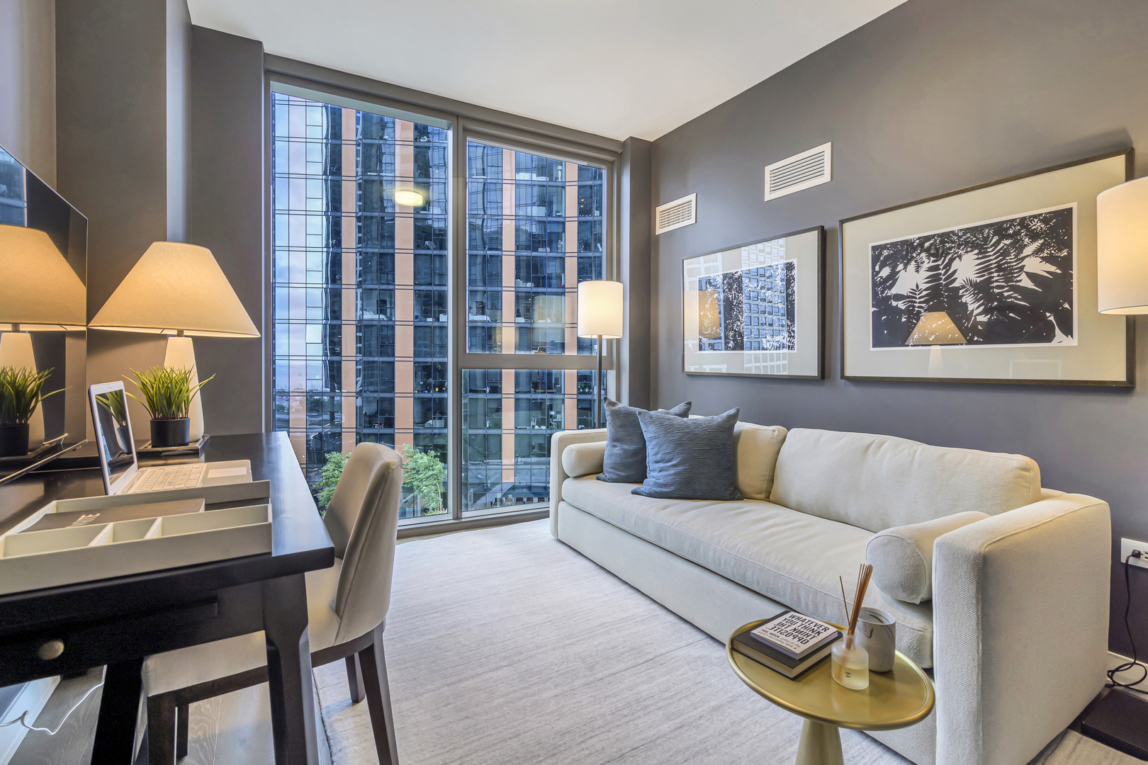 211 N Hbr Dr #2209 Chicago, IL 60601